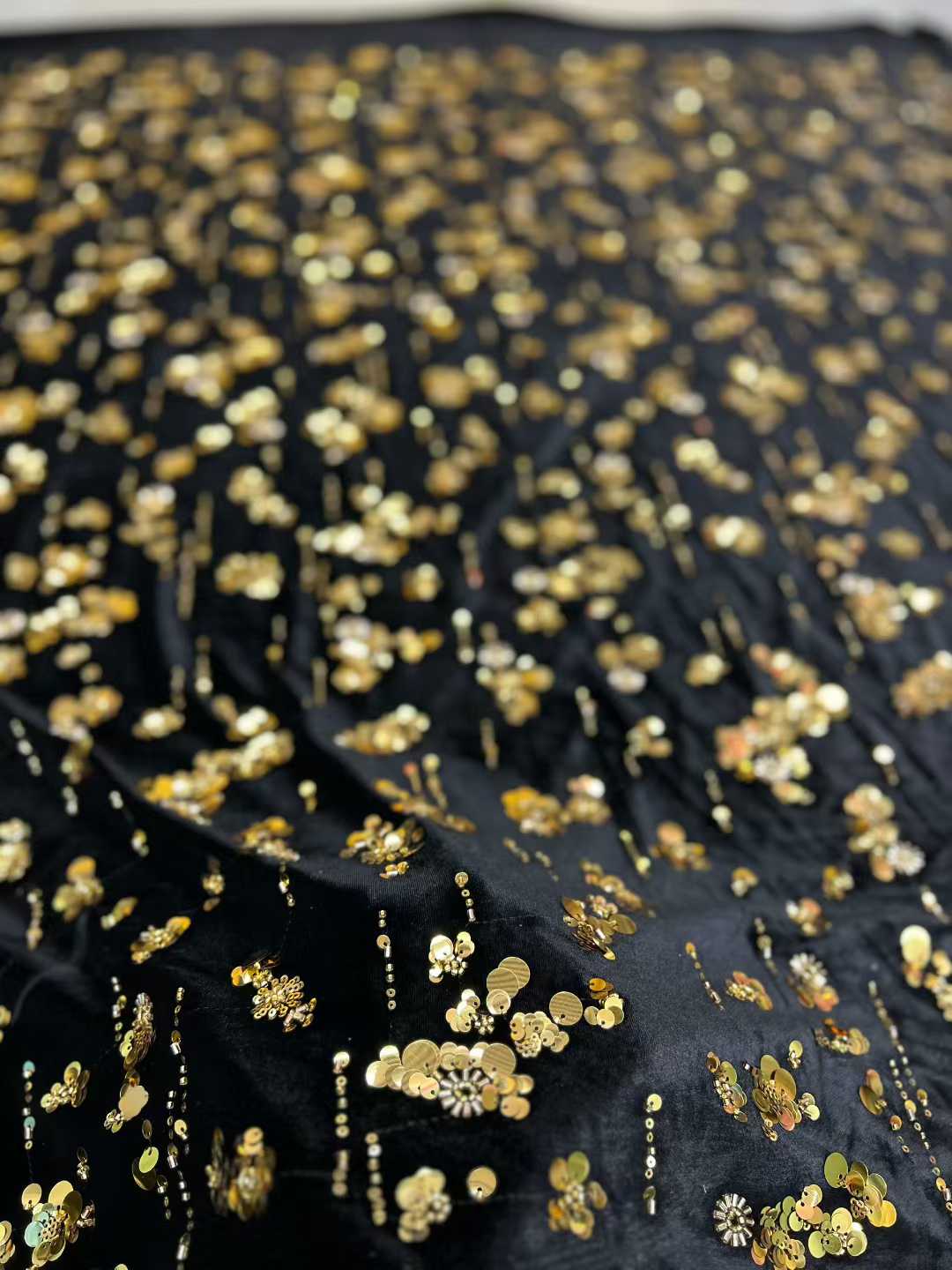 Kain Beludru Payet Afrika, Kai - Sewing Velvet Fabric ulasan dan harga